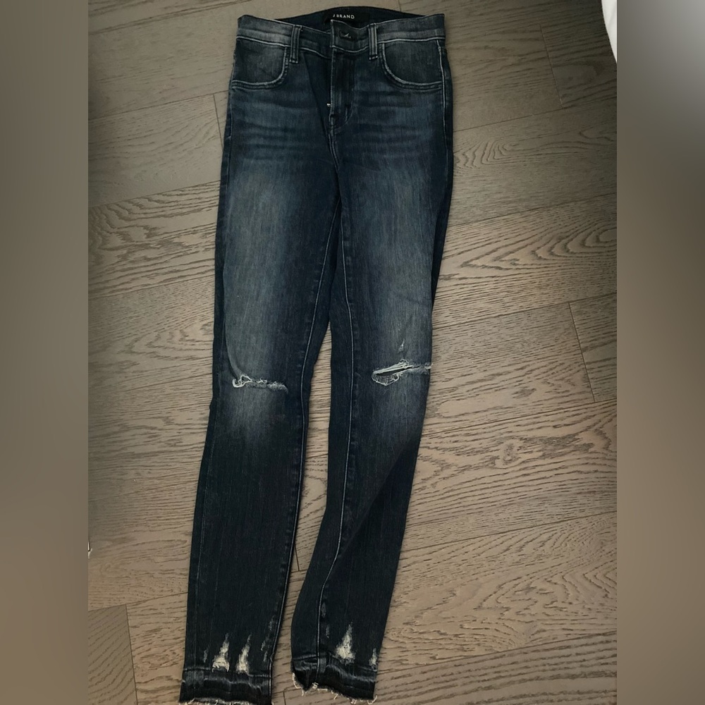 Skinny Jean dark wash